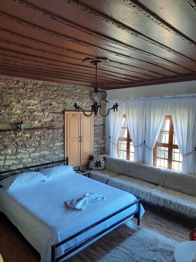 Stone Rooms 1850 Гирокастра Экстерьер фото