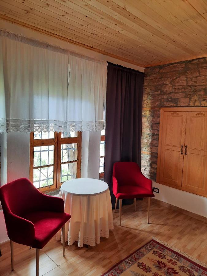 Stone Rooms 1850 Гирокастра Экстерьер фото